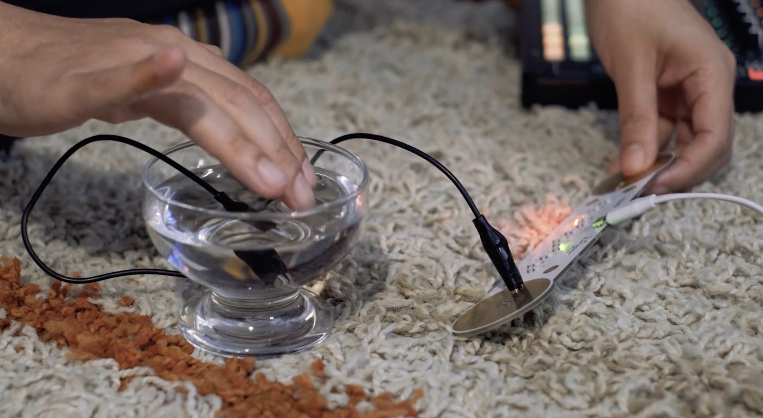 Caracas Improvisación II – Tocando Agua